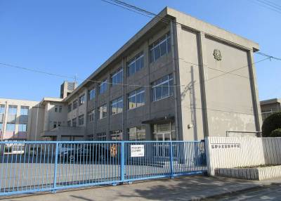 曽根小学校