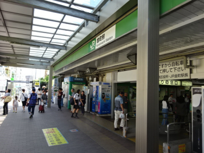 JR金町駅まで徒歩2分、千代田線もそのまま乗り入れられます。