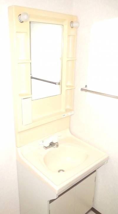 洗面台も独立。