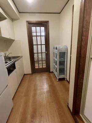 玄関から居室の方向