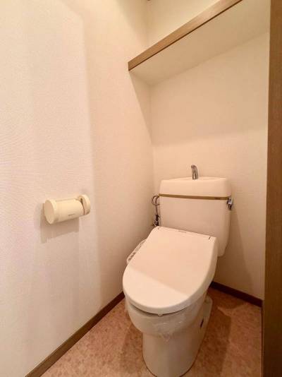 温水洗浄便座付トイレ