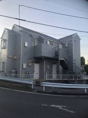 新耐震かつ外装屋根塗り直してます。