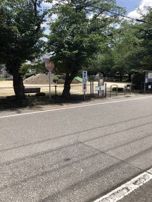 物件の前が、公園