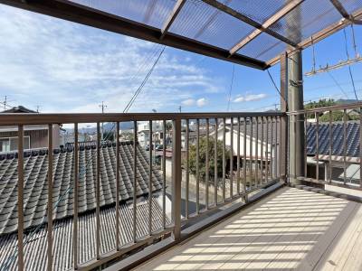 洗濯物がすぐ乾く！開放感たっぷりの南向きバルコニー