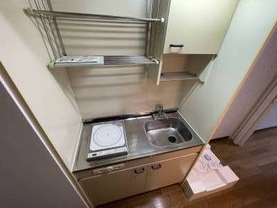 IHヒーター付きキッチン／室内洗濯機置き場