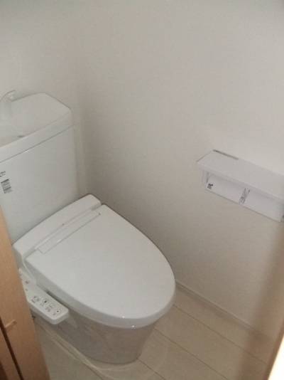 ウォシュレット付きです