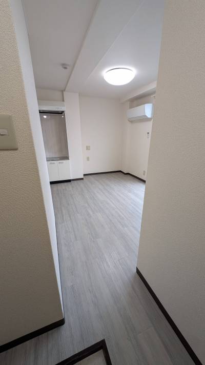 玄関～部屋内