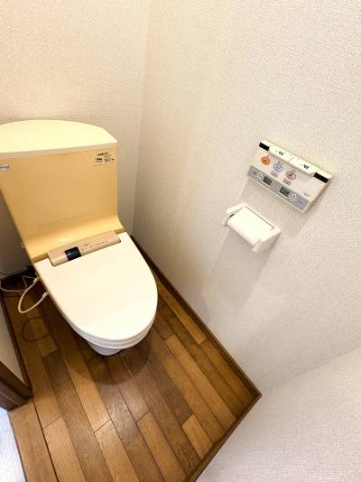 ウォシュレット付き