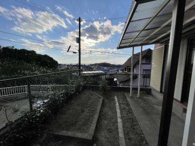 庭からの眺望もお楽しみ頂けます。