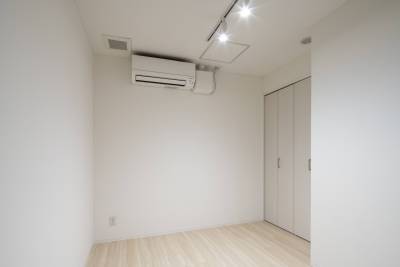 地下フロア。収納完備です