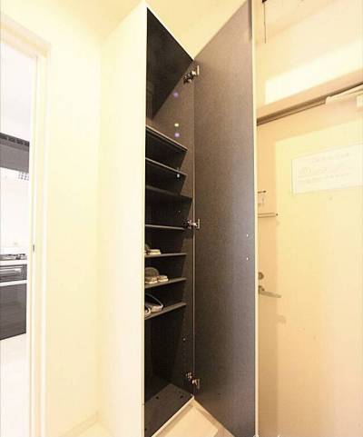 大容量シューズクローク