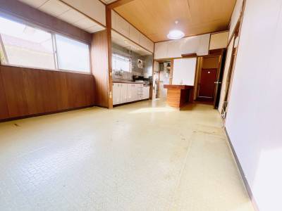 広いダイニングキッチン