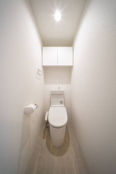 石鹸が使える手洗い付きウォシュレットが嬉しいですね