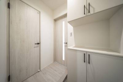 シューズボックスもあり、玄関周りが整理しやすいです。