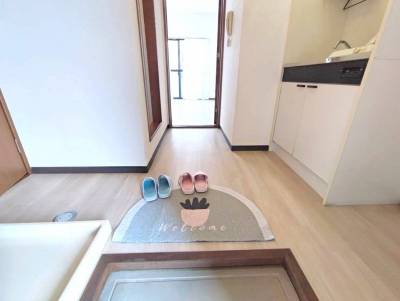 玄関は広々と感じます♪