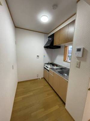 キッチン
センサー付きライト設置