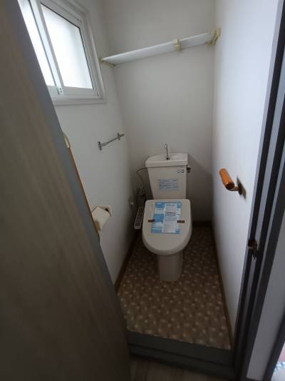 最新の温水洗浄便座付き！