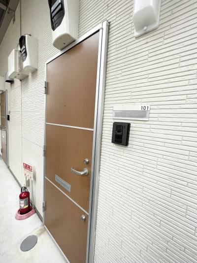 玄関はディンプルキーの二重鍵！セキュリティ面も安心です！