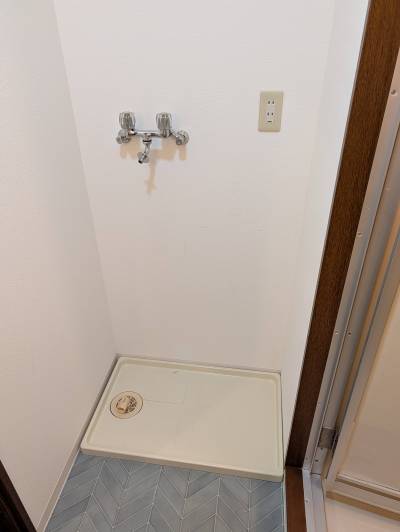 お湯が使える室内洗濯機置場