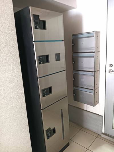 宅配ボックス