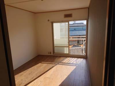 陽当たり良好の洋室♪