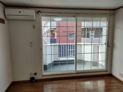 エアコン２台付（１台は残置物）
