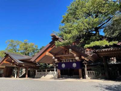 熱田神宮まで徒歩12分。