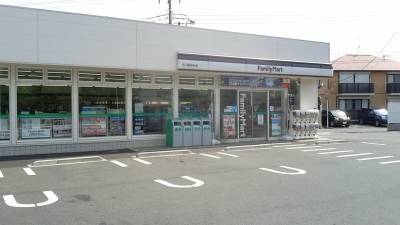 24時間営業ファミマ、80m！