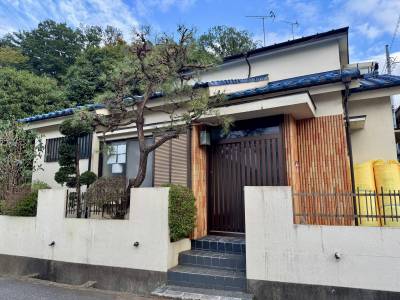 閑静な住宅街の立地です