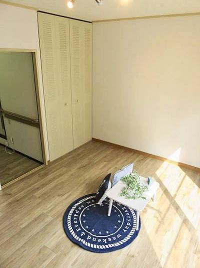 大型クローゼット完備で愁能力抜群！