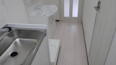 写真は同じ仕様の別部屋