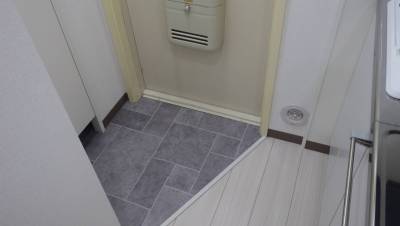 写真は同じ仕様の別部屋