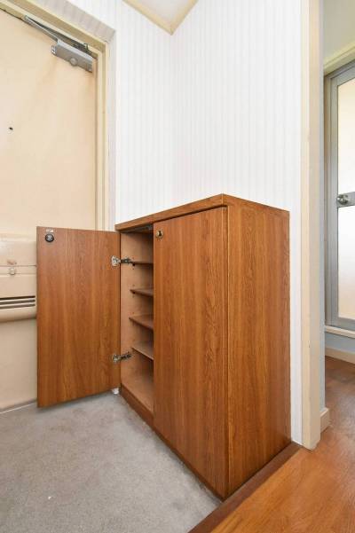 シューズボックス