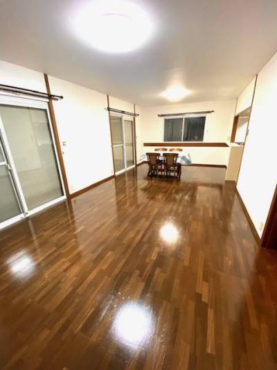 グランドピアノ設置可大型リビング