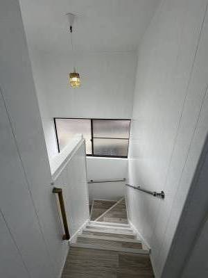 真っ白な階段‼