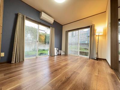 寝室です。LDKと区切ることができます。