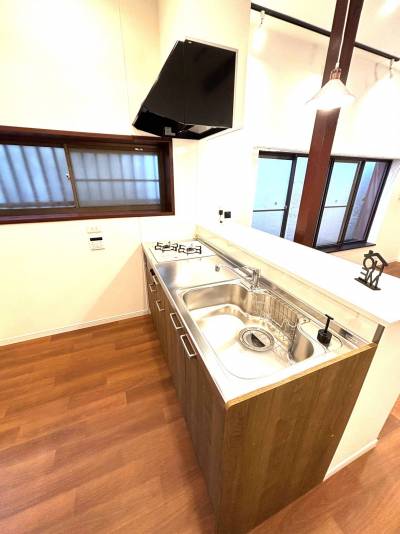 対面型のシステムキッチンです！