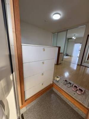 大きな下駄箱付き玄関