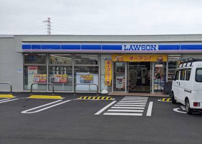 最寄りコンビニまで自転車2分❗️