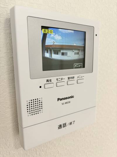 新品カラーテレビモニターフォン完備です！