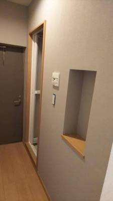 お気に入りの小物を飾ることができます。