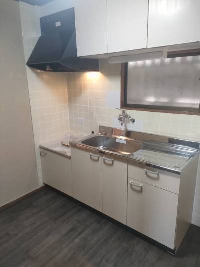 シンク、レンジフード新品です