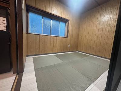 琉球畳風の和室