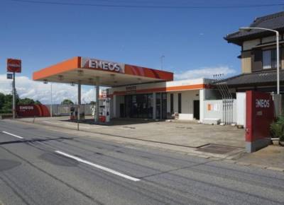 ガソリンスタンド車で2分