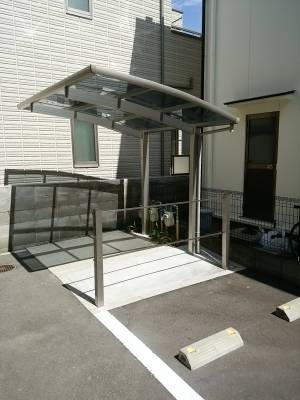 屋根付駐輪場
