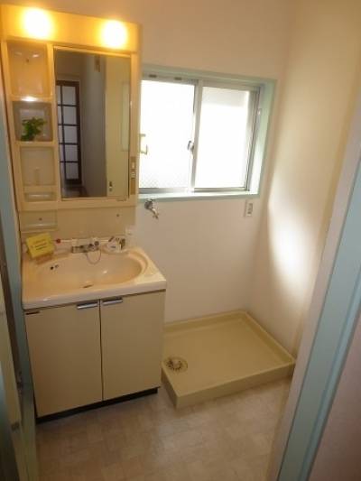 嬉しい独立洗面台♪