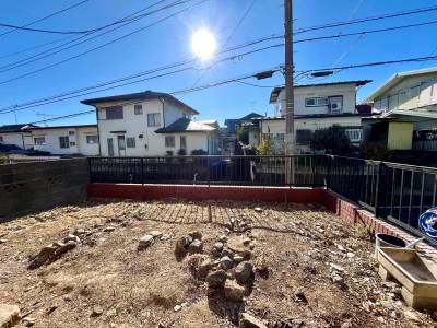 広い専用庭。家庭菜園、ガーデニング等、色々楽しめます！