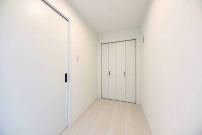 ３帖の洋室　クローゼット付きです。