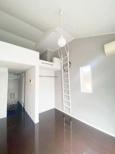 同棟別部屋のイメージになります。