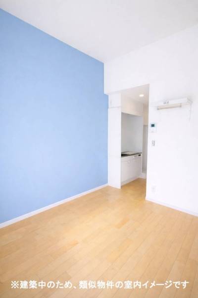 インテリアが楽しめる配色のアクセント壁